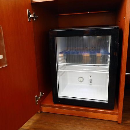 Travelodge Madrid Coslada Aeropuerto Екстер'єр фото