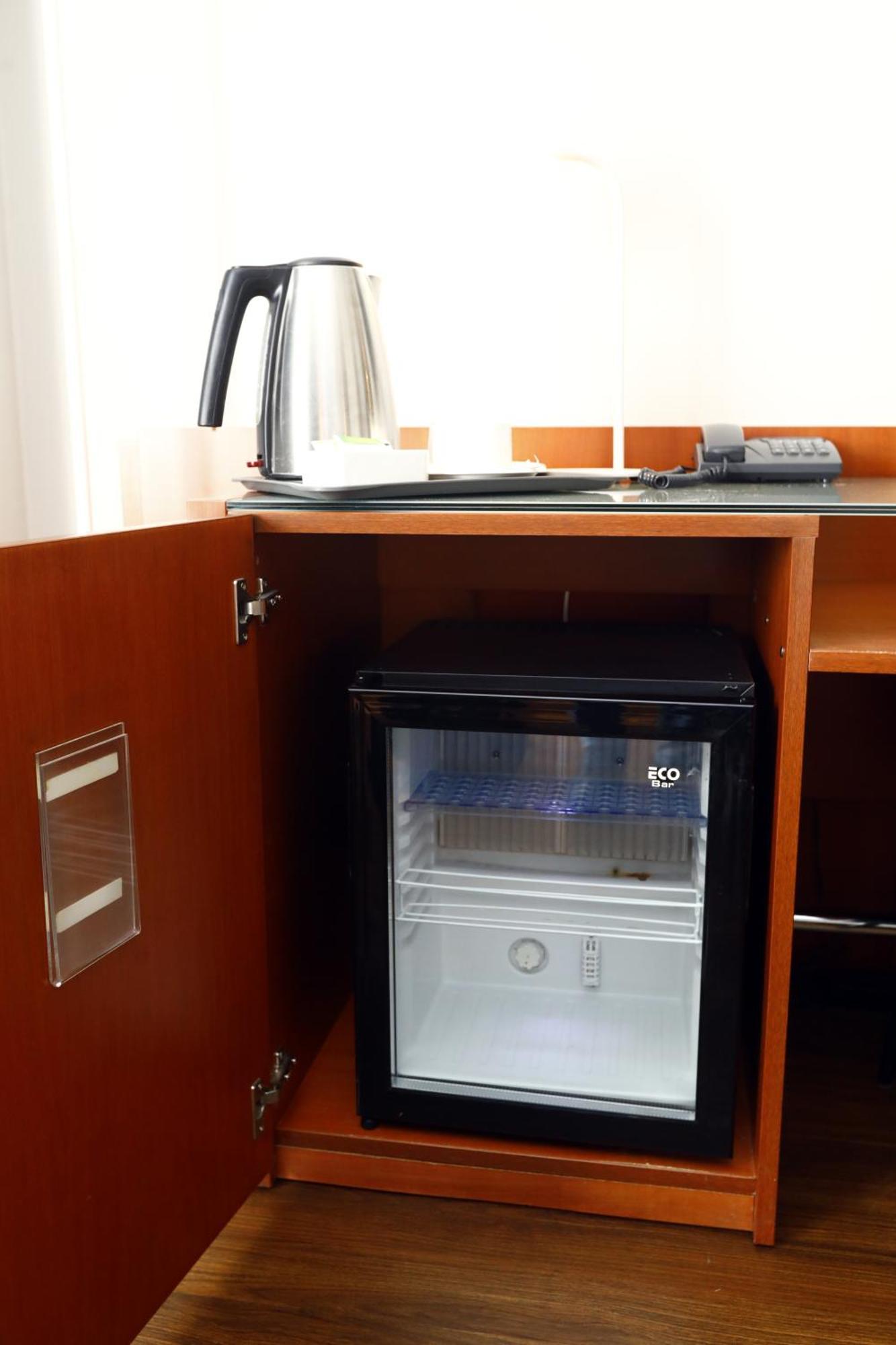 Travelodge Madrid Coslada Aeropuerto Екстер'єр фото